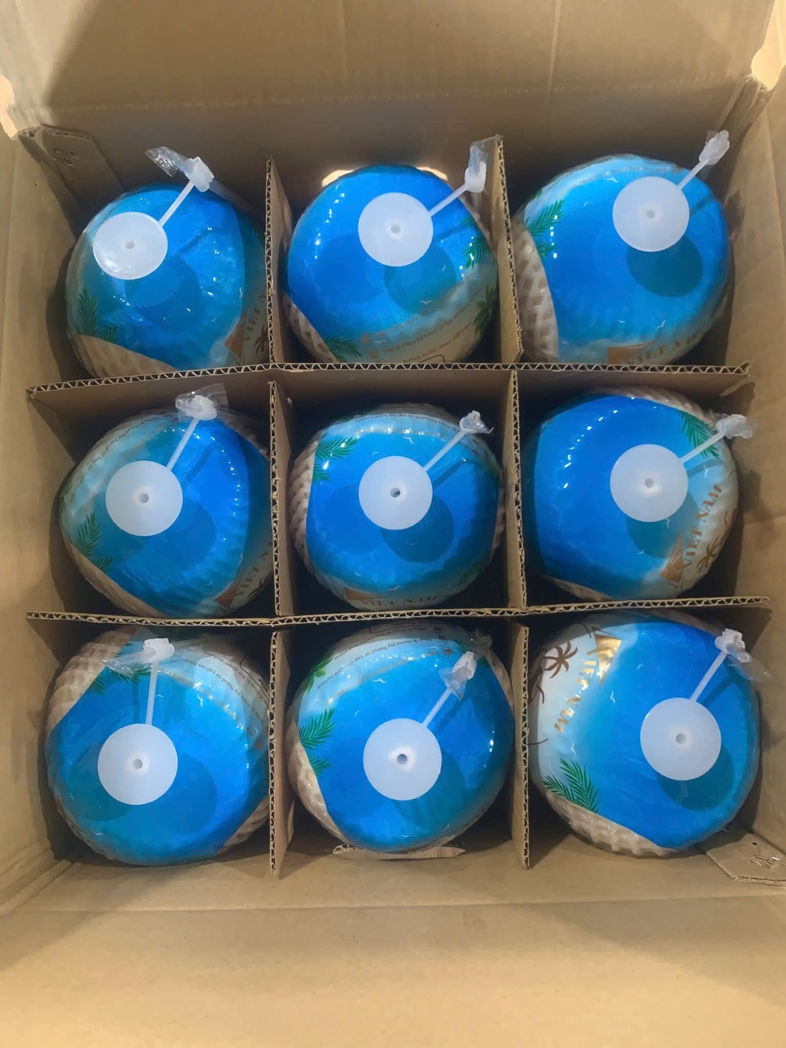 9-up Easy-Open carton with blue pull rings